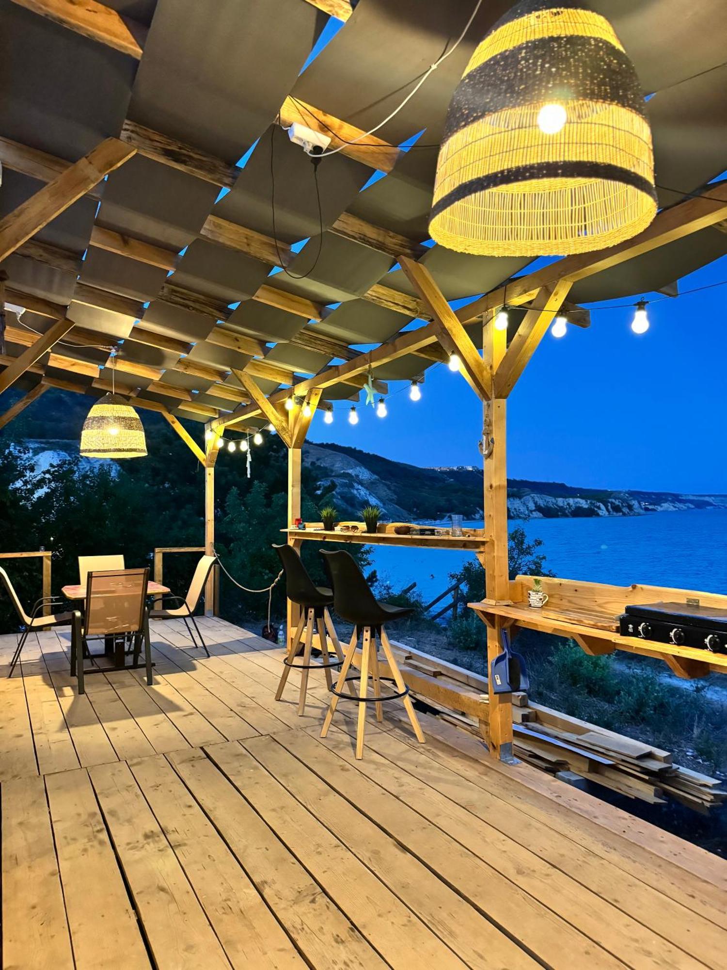 Karavana Tropicana Varna Exteriér fotografie