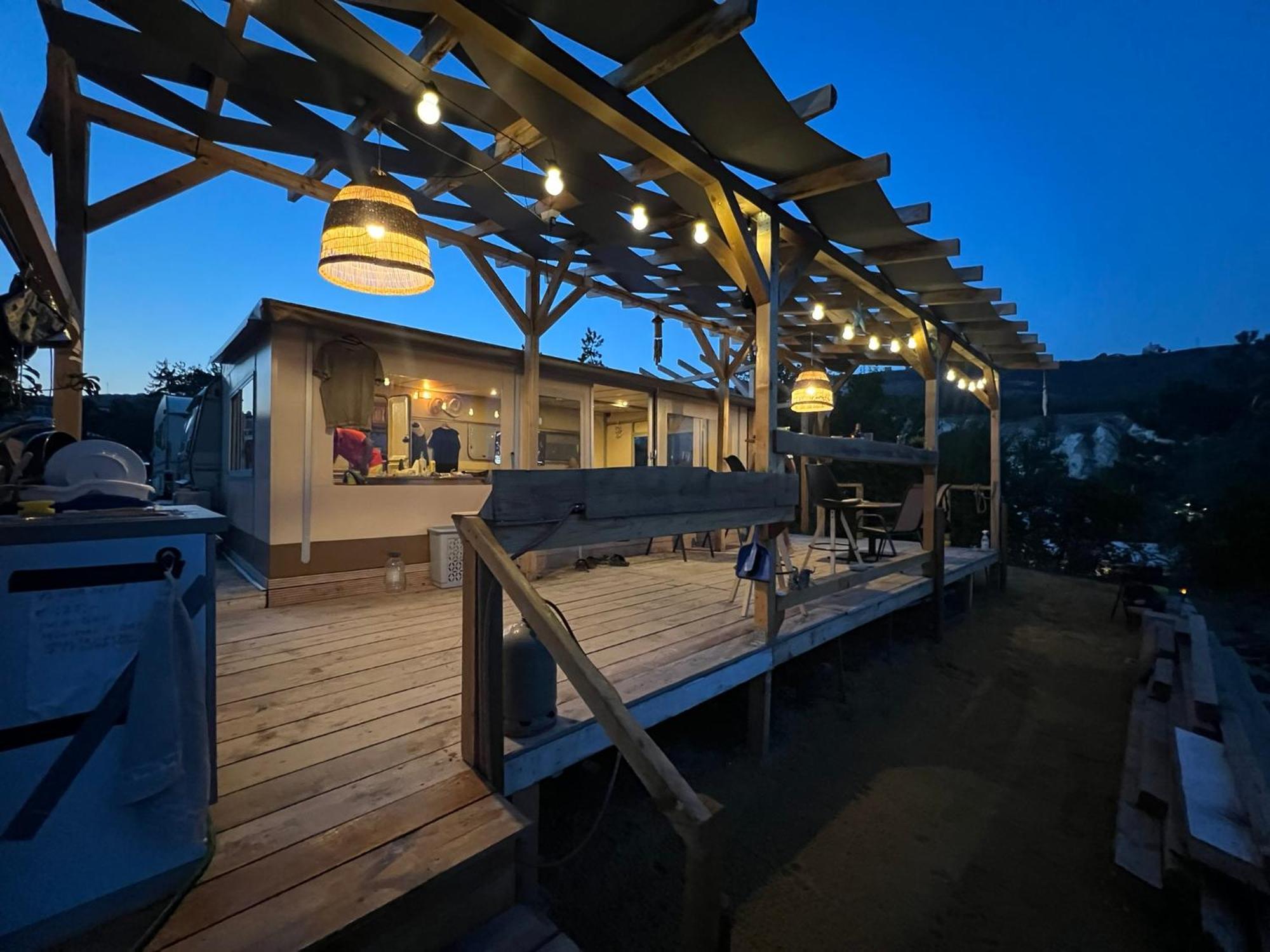 Karavana Tropicana Varna Exteriér fotografie